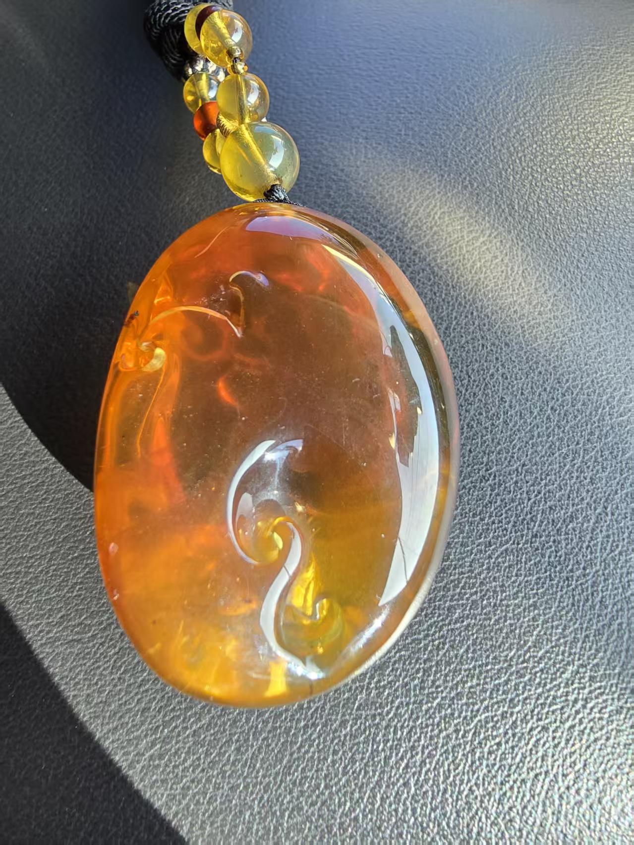 Burmese amber(burmite) carved elephant head