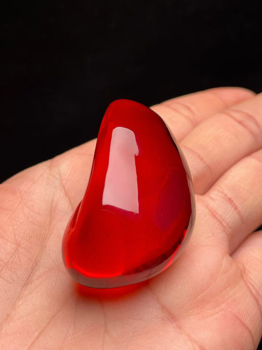 Red amber amber(burmite)